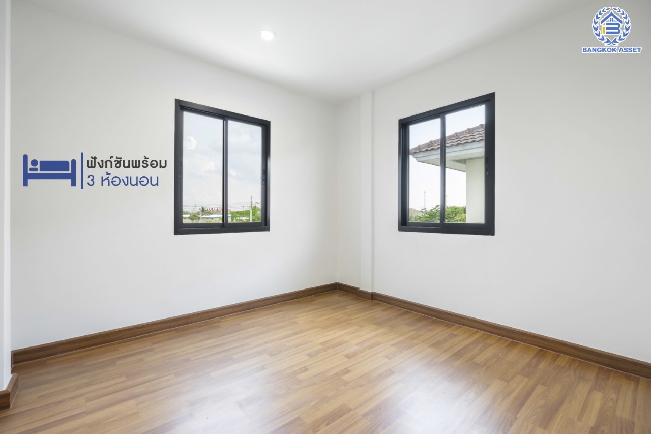 บ้านมือสองตกแต่งใหม่ แบรนด์ LH ม.ชัยพฤกษ์ บางใหญ่-เซ็นทรัลเวสต์เกต ตอบโจทย์ทุกการอยู่อาศัย เนื้อที่ 56.8 ตร.ว. ฟังก์ชัน 3 ห้องนอน 2 ห้องน้ำ 2 ที่จอดรถ บนทำเลดีที่สุด! ใกล้เซ็นทรัลเวสต์เกต ทางด่วน "กาญจนาภิเษก" และเพียง 10 นาที ถึงรถไฟฟ้า "สถานีคลองบางไผ่"